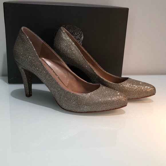 Vince Camuto Heels - Perfect Wedding Shoes - Picture 5 of 15